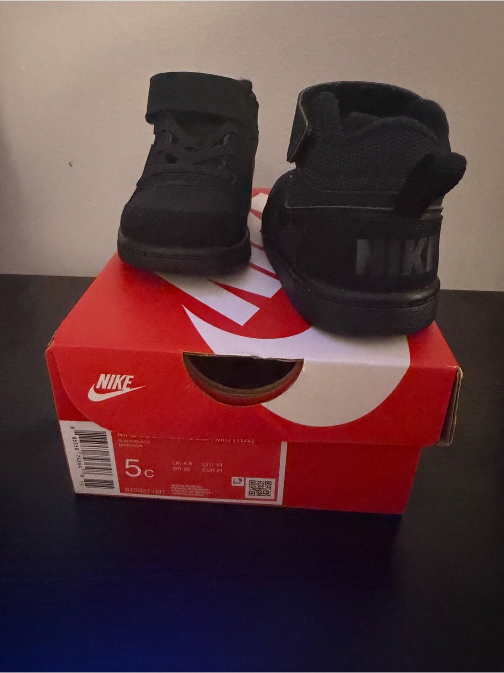 Nike Kids Black High-Top Velcro Sneakers